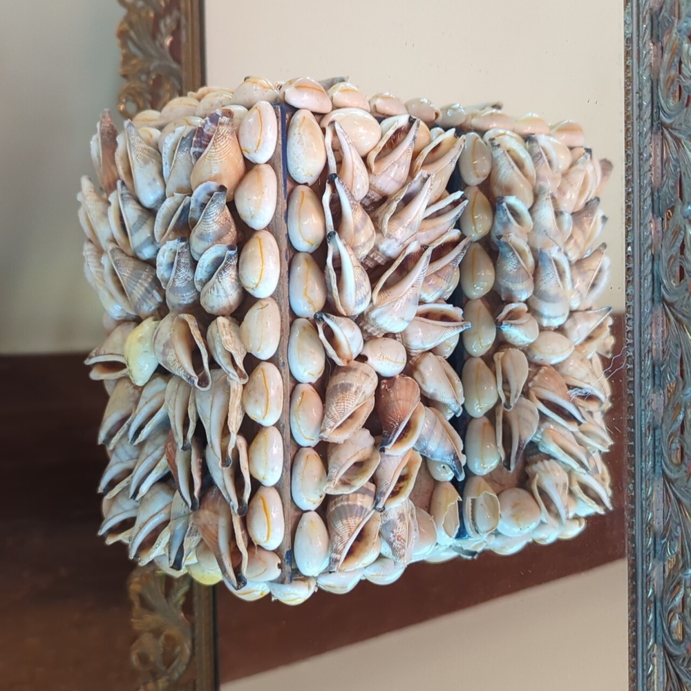 Vintage Handmade Seashell Trinket Box, Keepsake Box Jewelry Box